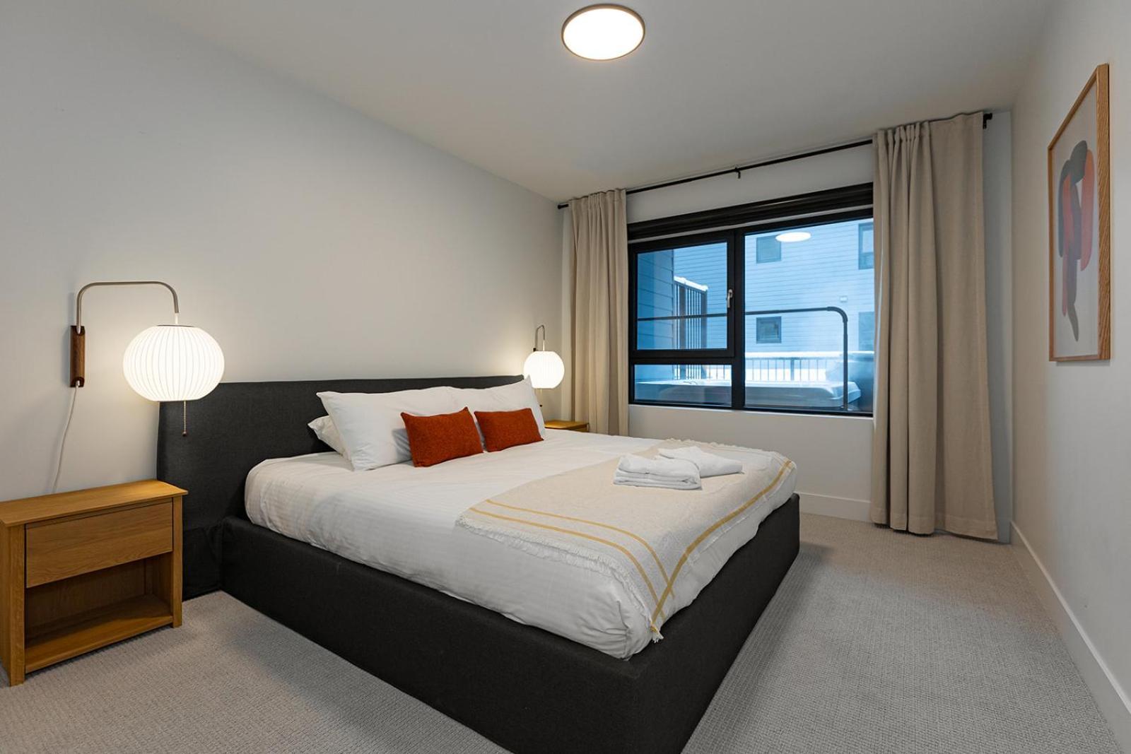 Tally Ho By Revelstoke Vacations Exterior foto
